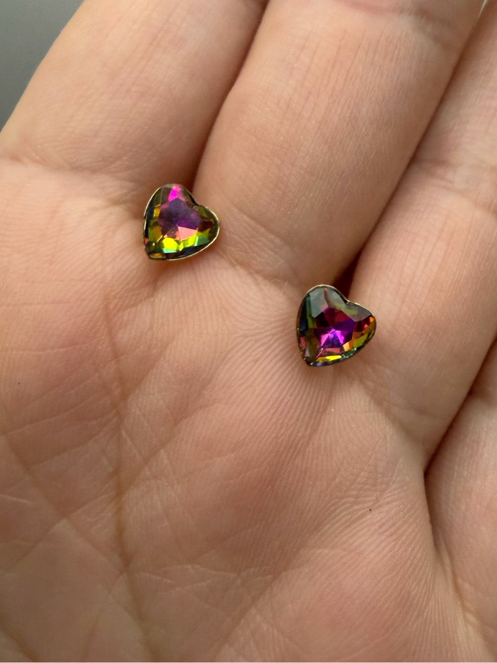 Heart Crystal Stud Earrings in Iridescent Pink-Gold